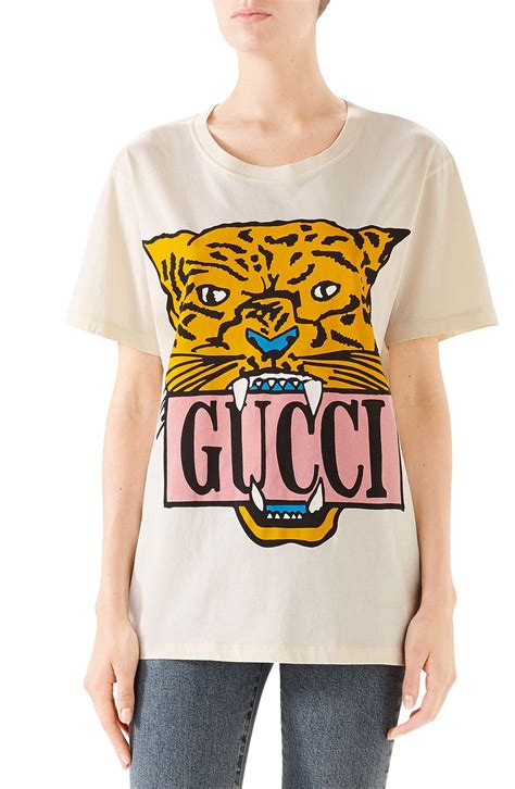 gucci graphic tee womens